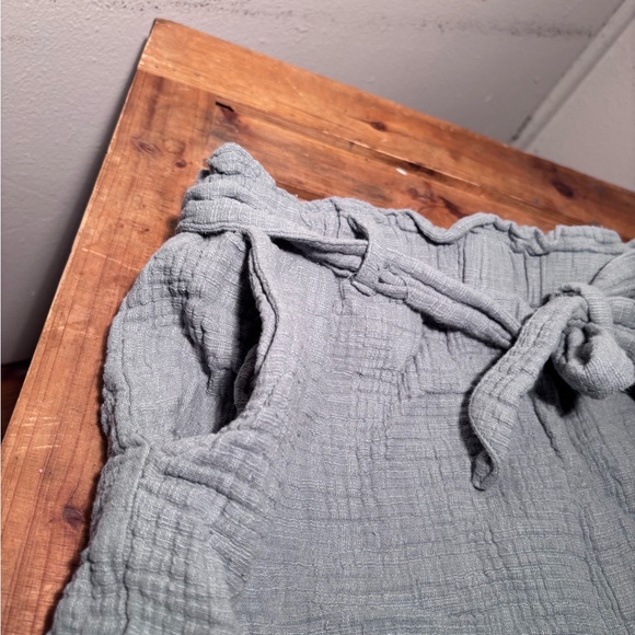 New In Shorts - Picture 6 of 10